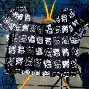 Lucky Cat Crop Tshirt